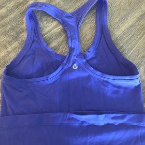 Lululemon tank size 6